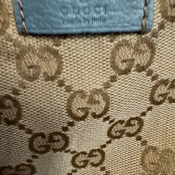 Gucci Crossbody - Picture 9 of 9